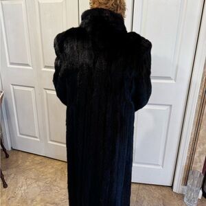 Price Drop- A Vintage Authentic Full Length Women’s Mink Coat